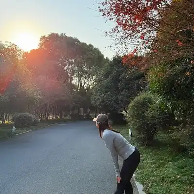 王强